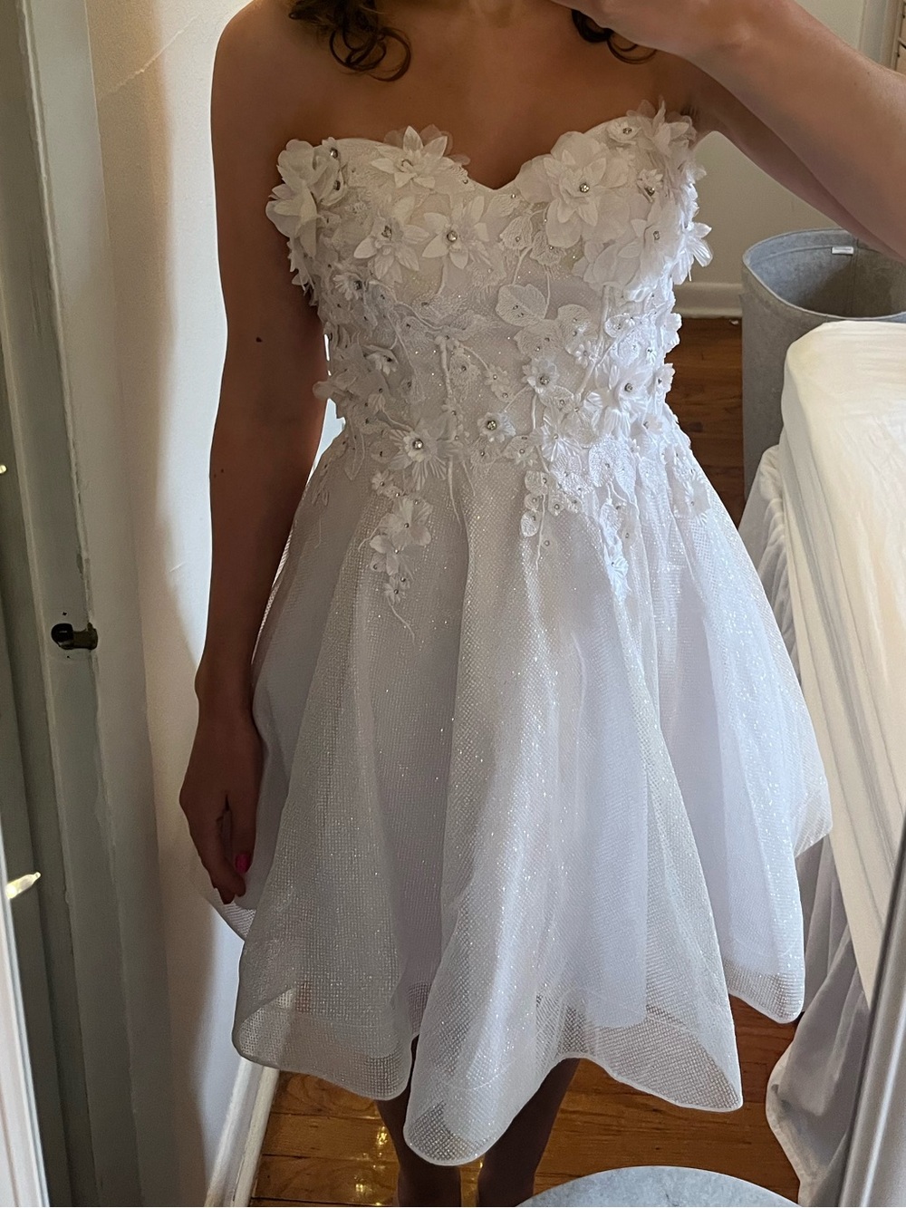 White floral appliqué dress